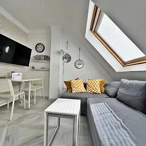 Apartment Coqueto Atico De Playa, Fuengirola